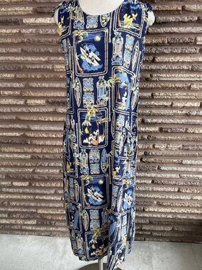 Vintage Disney Hawaiian Sleeveless Mickey, Goofy, & Gang Maxi Dress Size Medium
